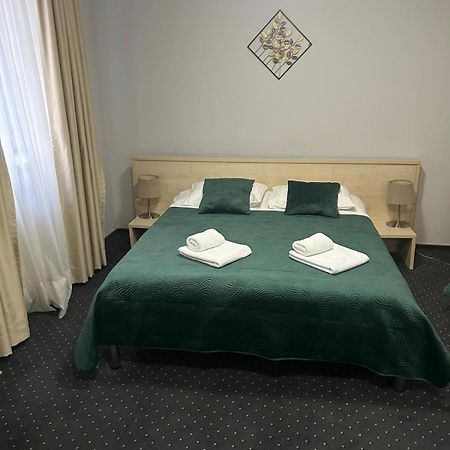 Hotel Pacific Timişoara Eksteriør bilde