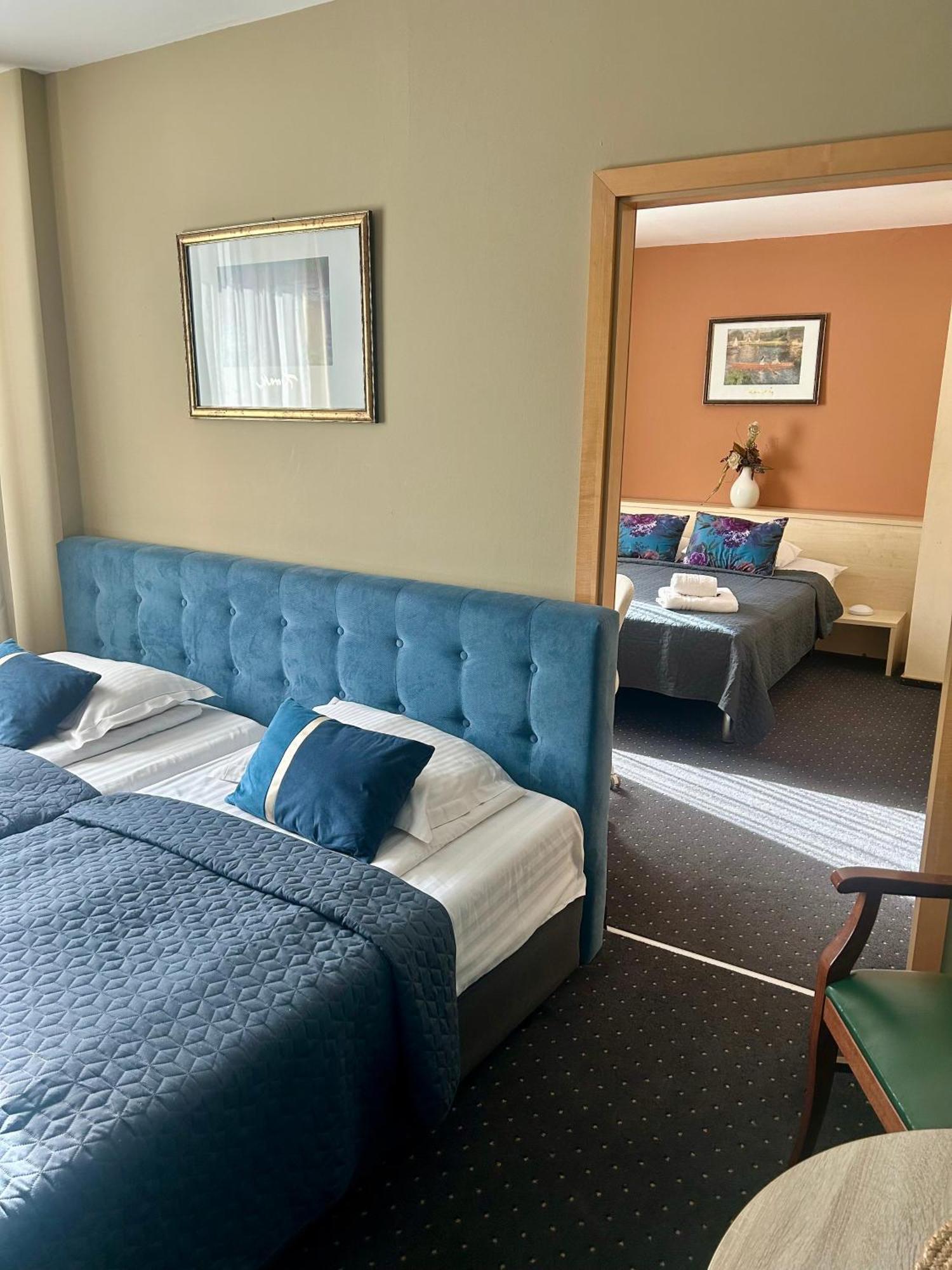 Hotel Pacific Timişoara Eksteriør bilde